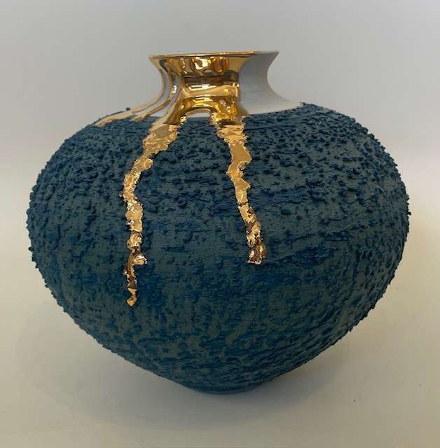 Textured Teal vase with gold lustre - Alex McCarthy
