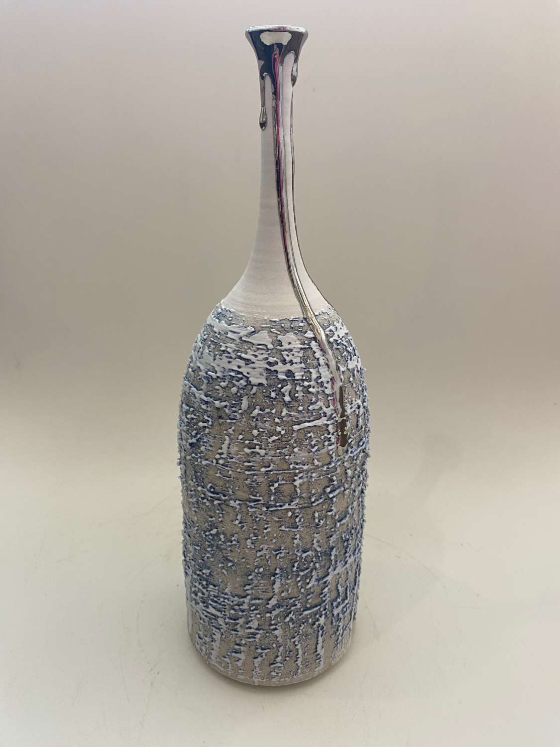 Textured Long Vase with Platinum Lustre - Alex McCarthy