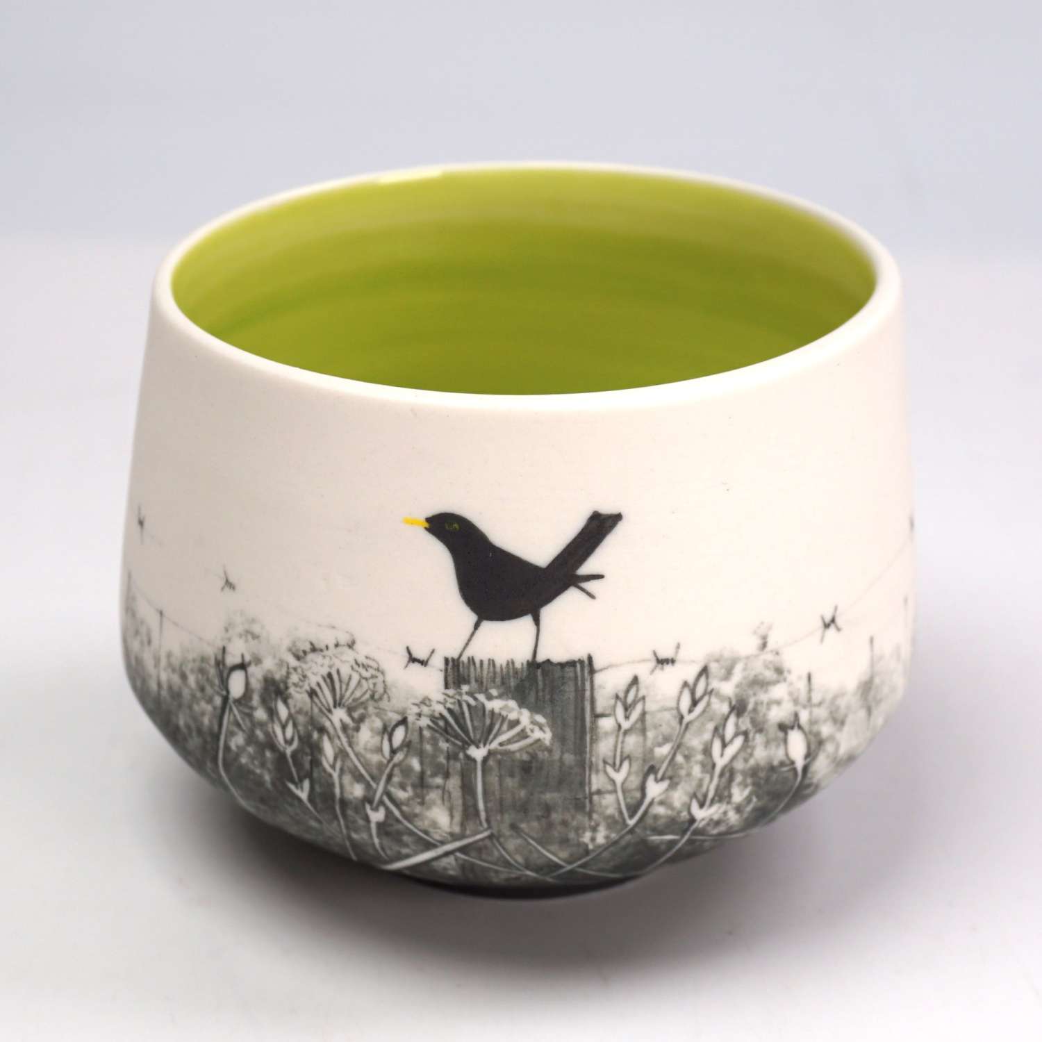 Hedgerow Tea Bowl (BT07)