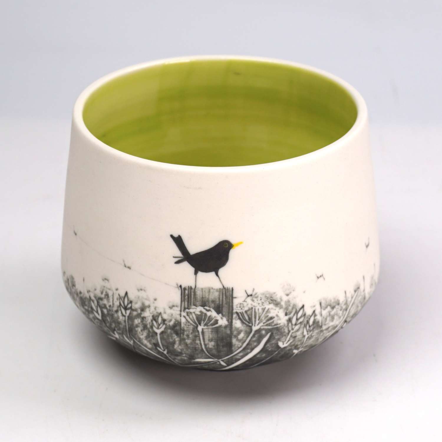 Hedgerow Tea Bowl (BT09)